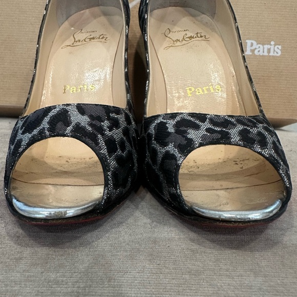 Christian Louboutin pumps - Picture 4 of 12